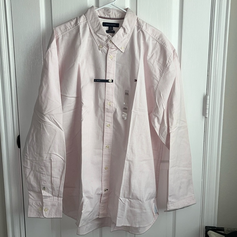 Tommy Hilfiger long sleeve button down shirt